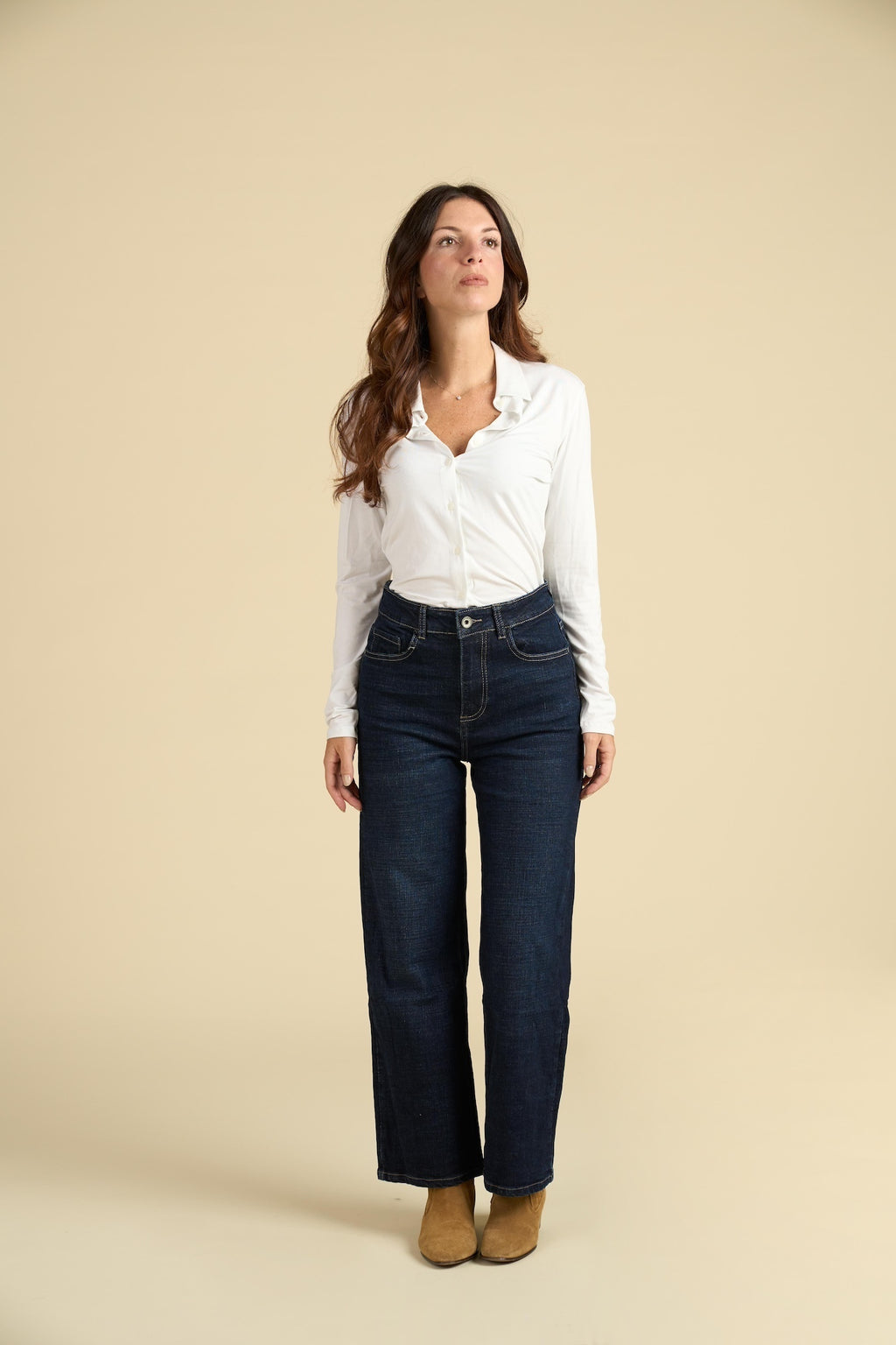 Jeans Wide Leg in Denim Scuro - Modello "Essential Comfort"