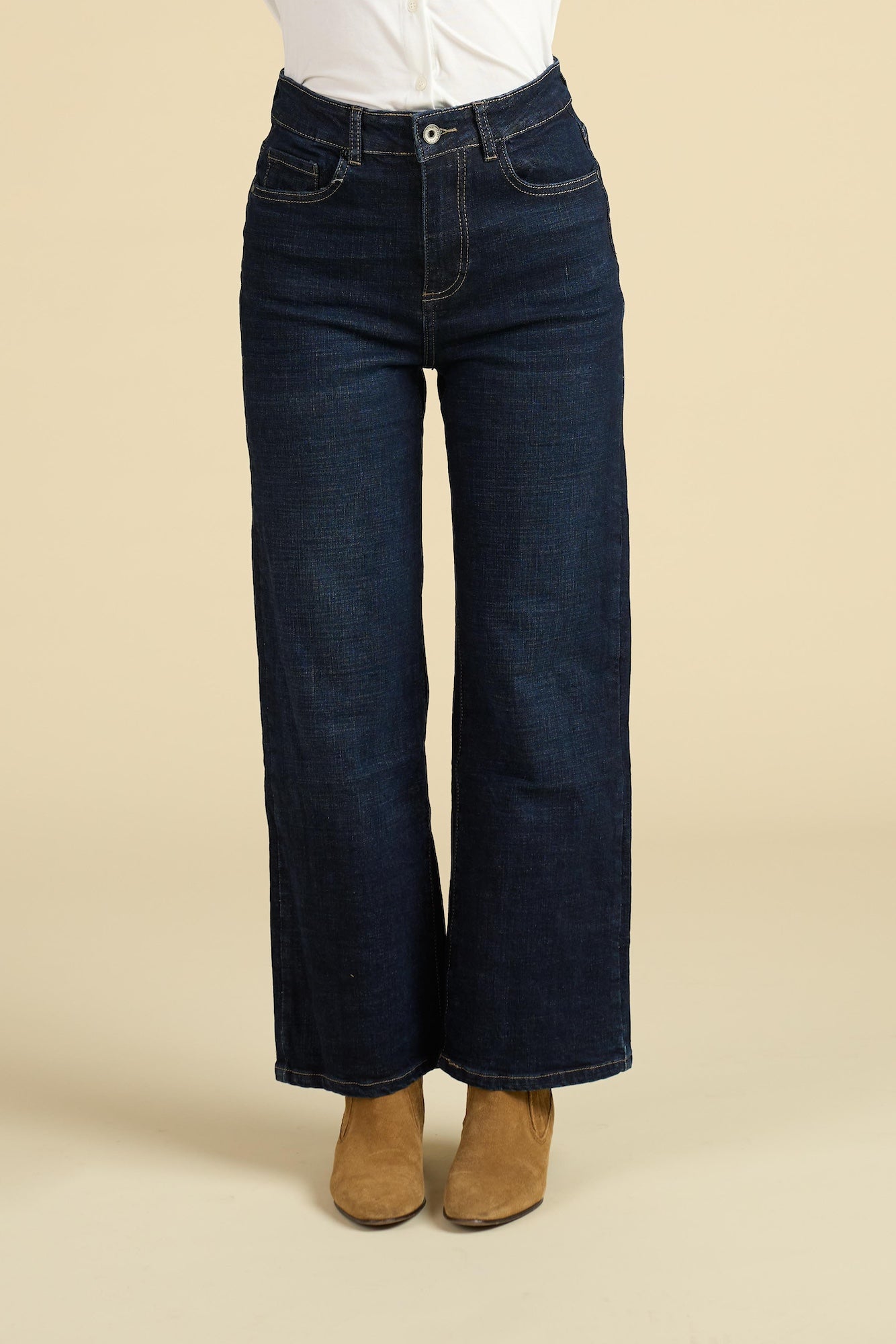 Jeans Wide Leg in Denim Scuro - Modello "Essential Comfort"